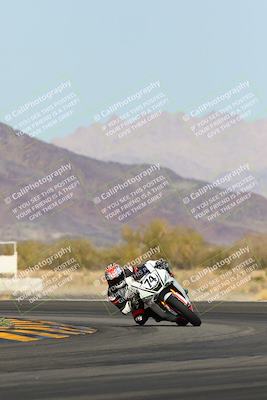 media/Feb-04-2023-SoCal Trackdays (Sat) [[8a776bf2c3]]/Turn 14 (115pm)/